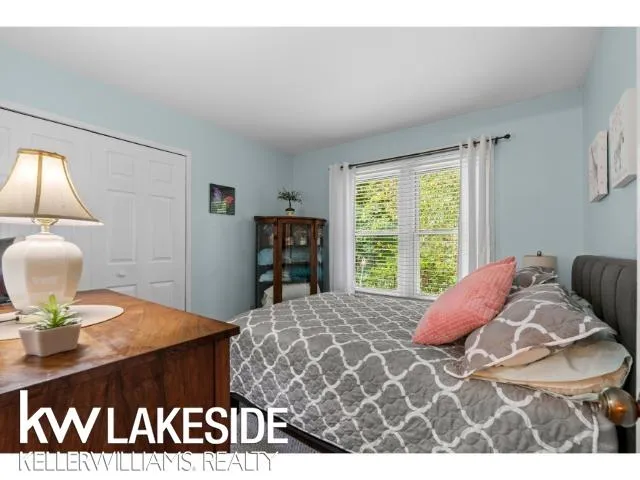 35317 Bristlecone Drive Clinton Charter Township, MI 48035