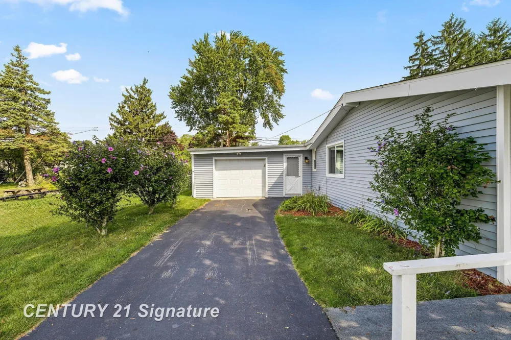 720 Tulane Street Carrollton Township, MI 48604