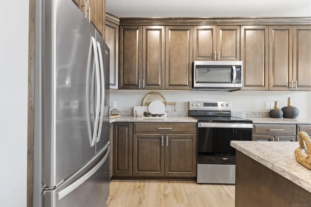 3940 Chatham Place Brighton Township, MI 48114