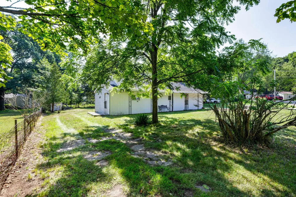 554 Cherry Grove Lane Frankfort City, MI 49635