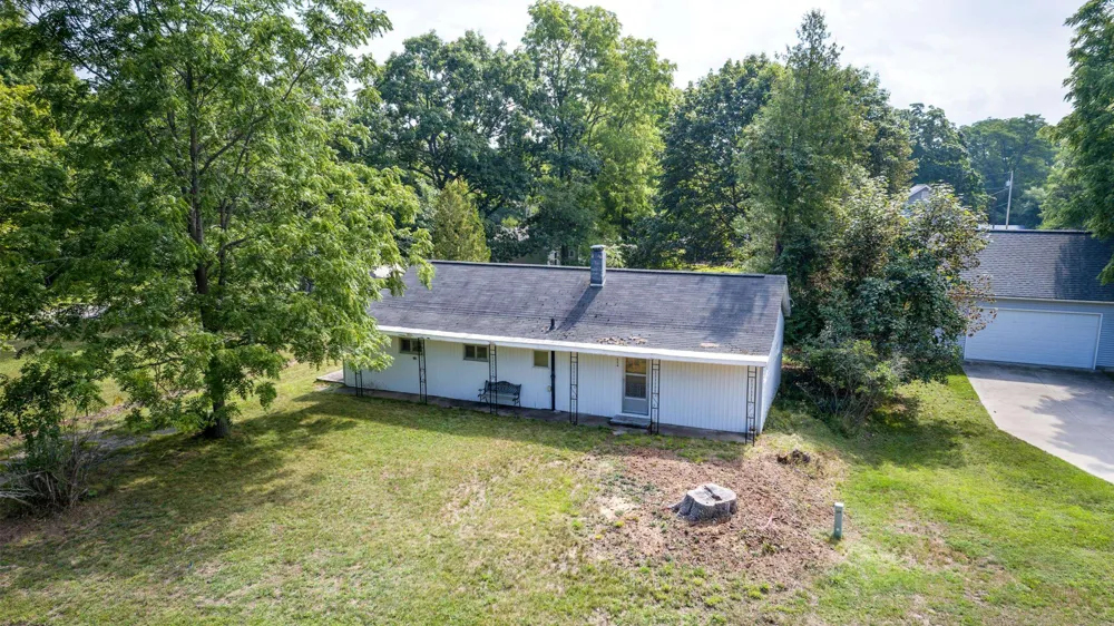 554 Cherry Grove Lane Frankfort City, MI 49635