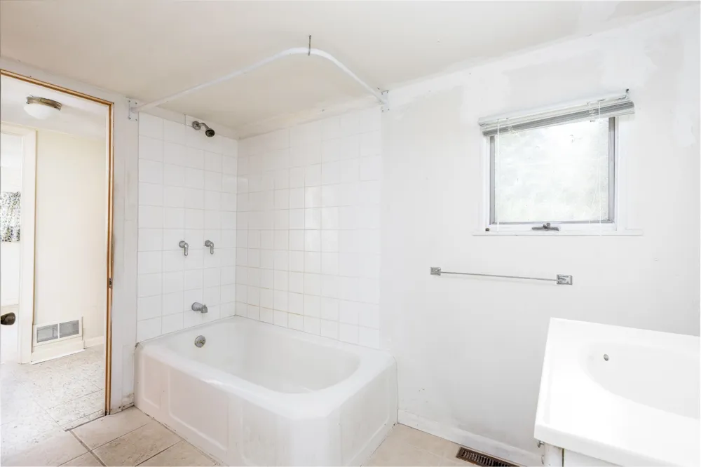554 Cherry Grove Lane Frankfort City, MI 49635