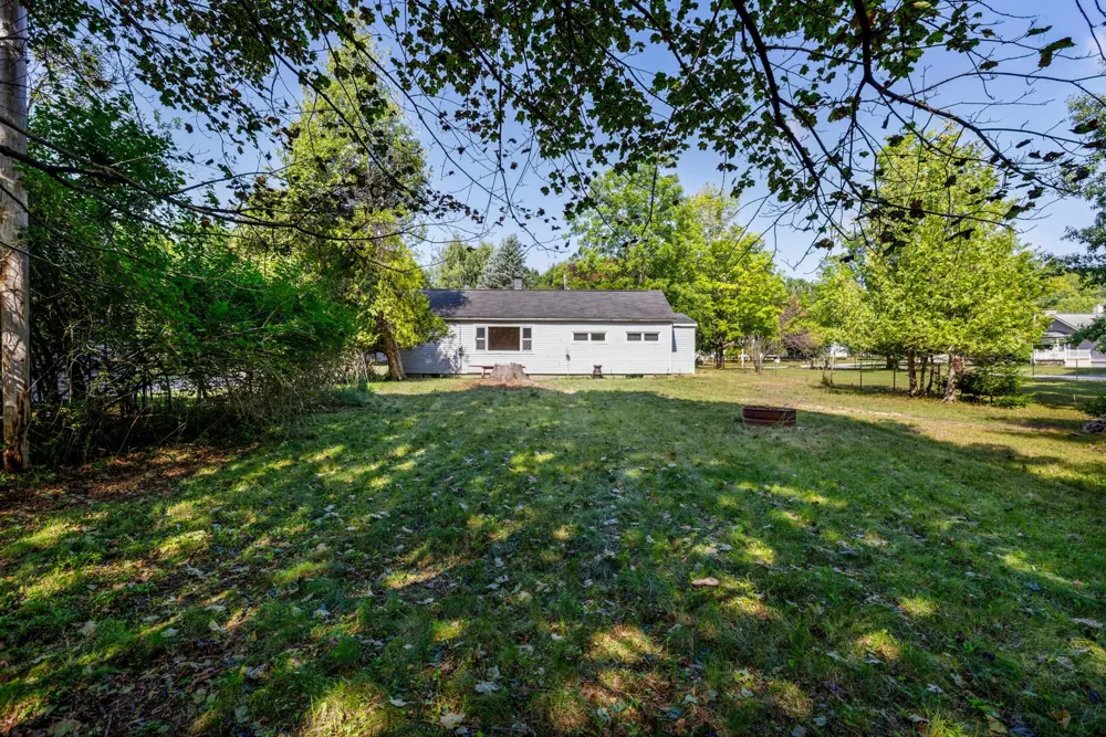 554 Cherry Grove Lane Frankfort City, MI 49635