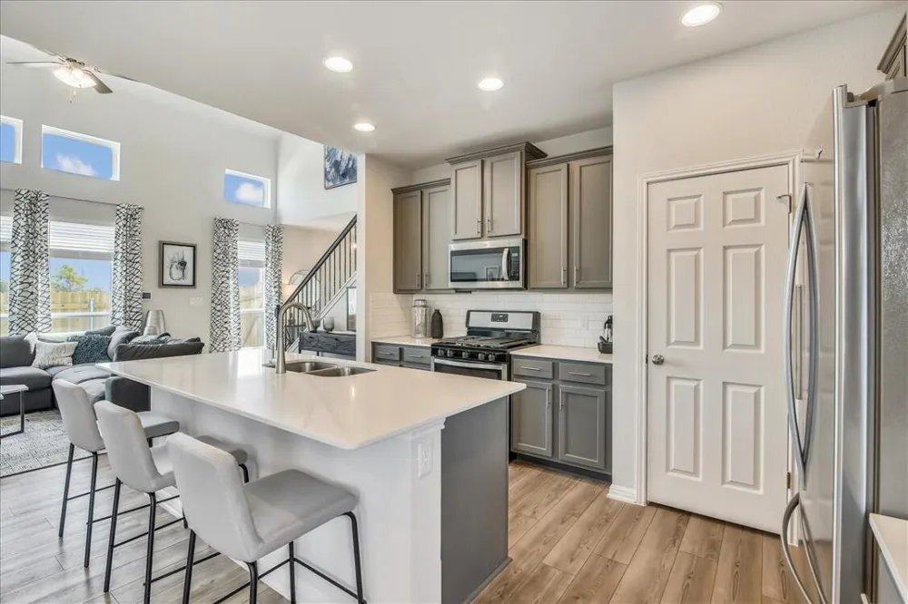 11200 Zip Cochise Way Austin, TX 78653