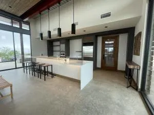 11200 Zip Cochise Way Austin, TX 78653