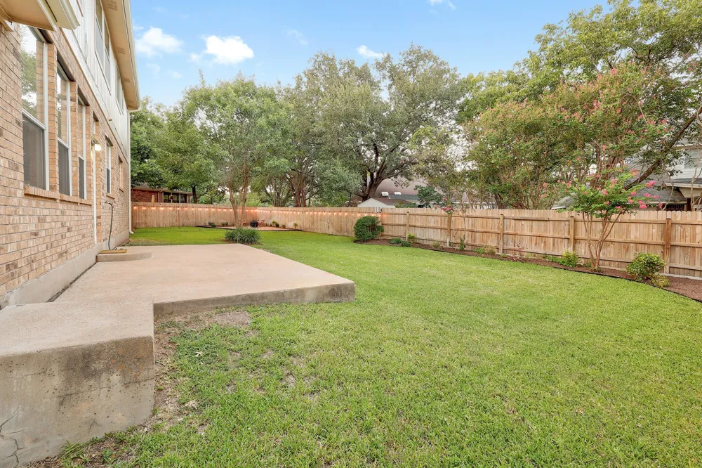 10810 Pinkney Lane Austin, TX 78739