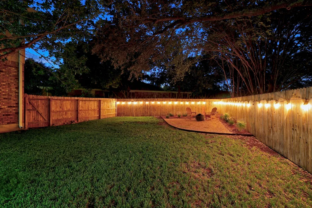 10810 Pinkney Lane Austin, TX 78739