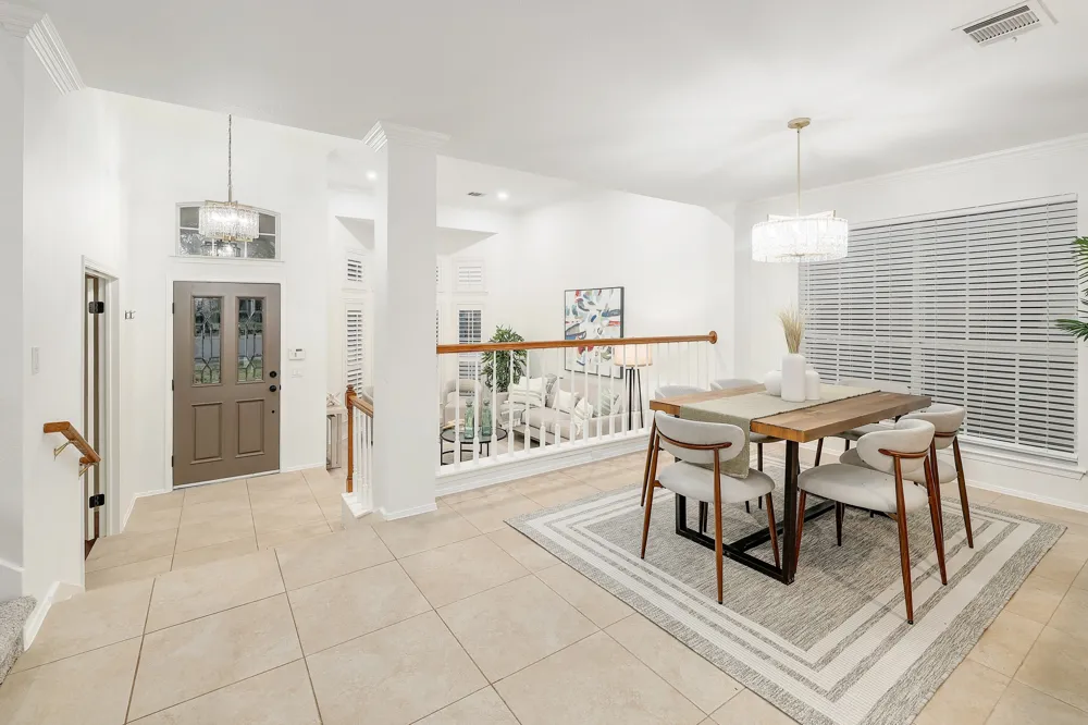 10810 Pinkney Lane Austin, TX 78739
