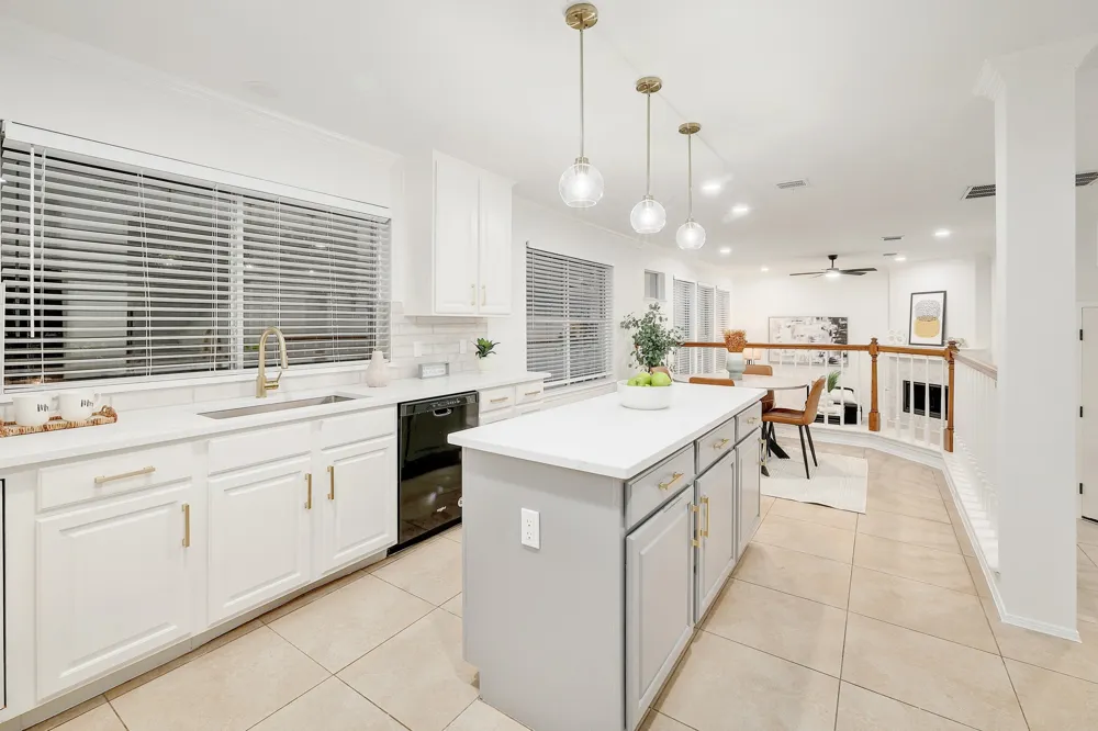 10810 Pinkney Lane Austin, TX 78739