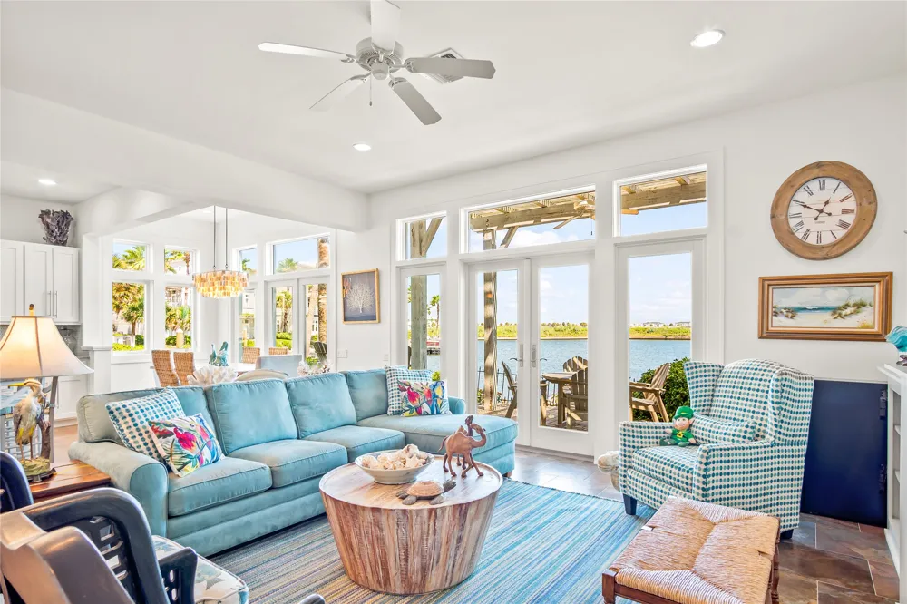 3700 Island Moorings Parkway #20 Port Aransas, TX 78373