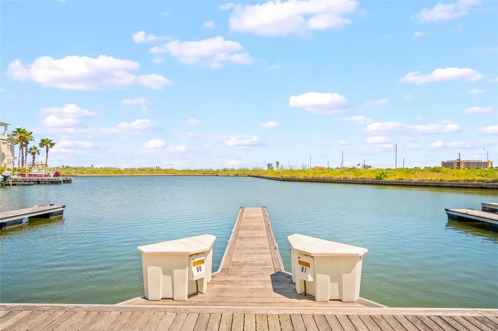 3700 Island Moorings Parkway #20 Port Aransas, TX 78373