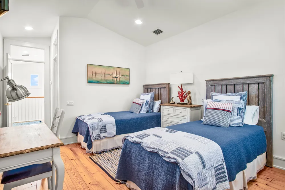 3700 Island Moorings Parkway #20 Port Aransas, TX 78373