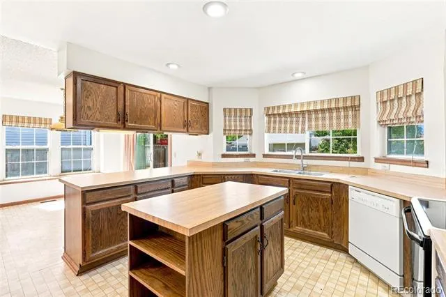 13550 Jackson Street Thornton, CO 80241