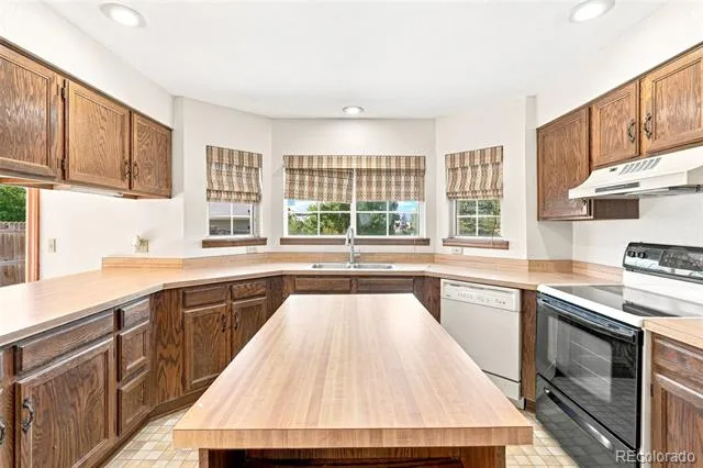 13550 Jackson Street Thornton, CO 80241