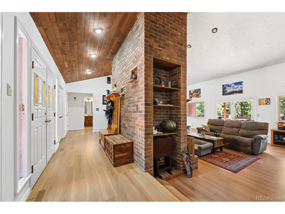135 W Rangely Drive Colorado Springs, CO 80921
