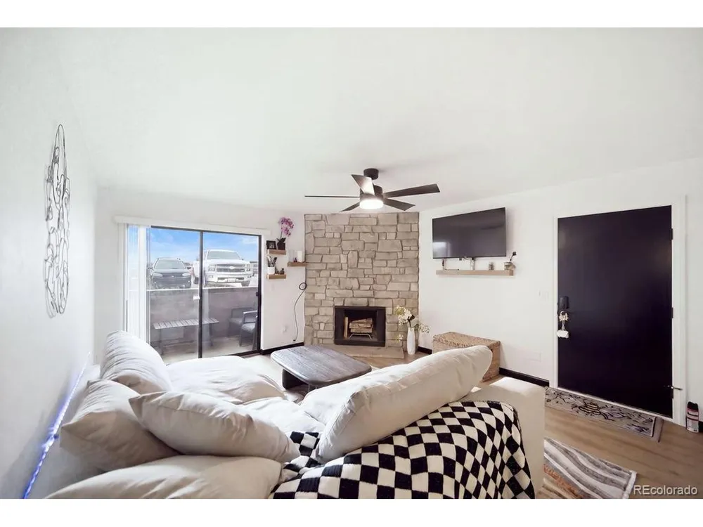 335 Wright Street Lakewood, CO 80228