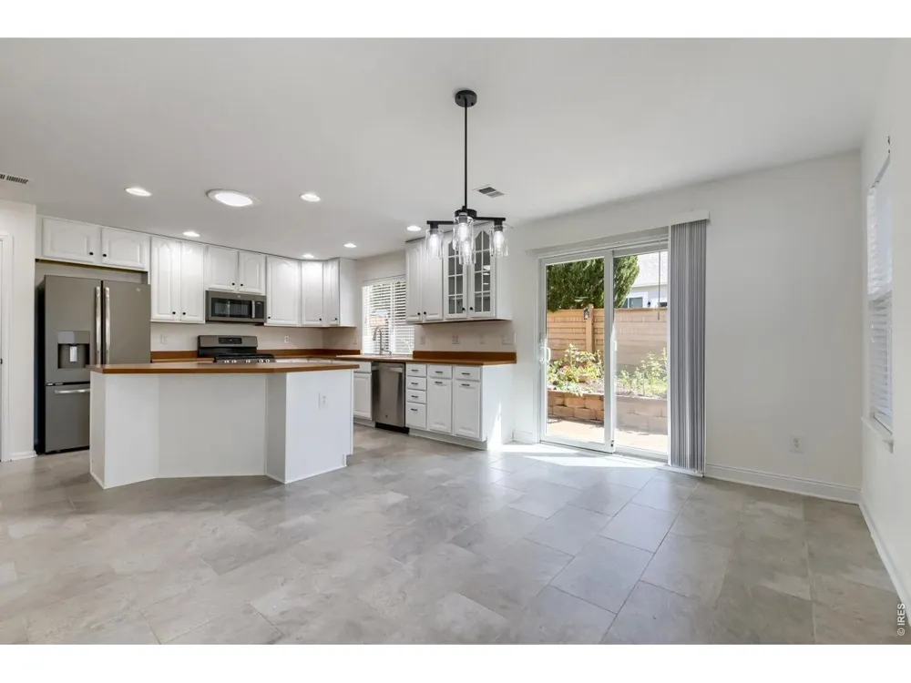 10488 Mobile Way Commerce City, CO 80022