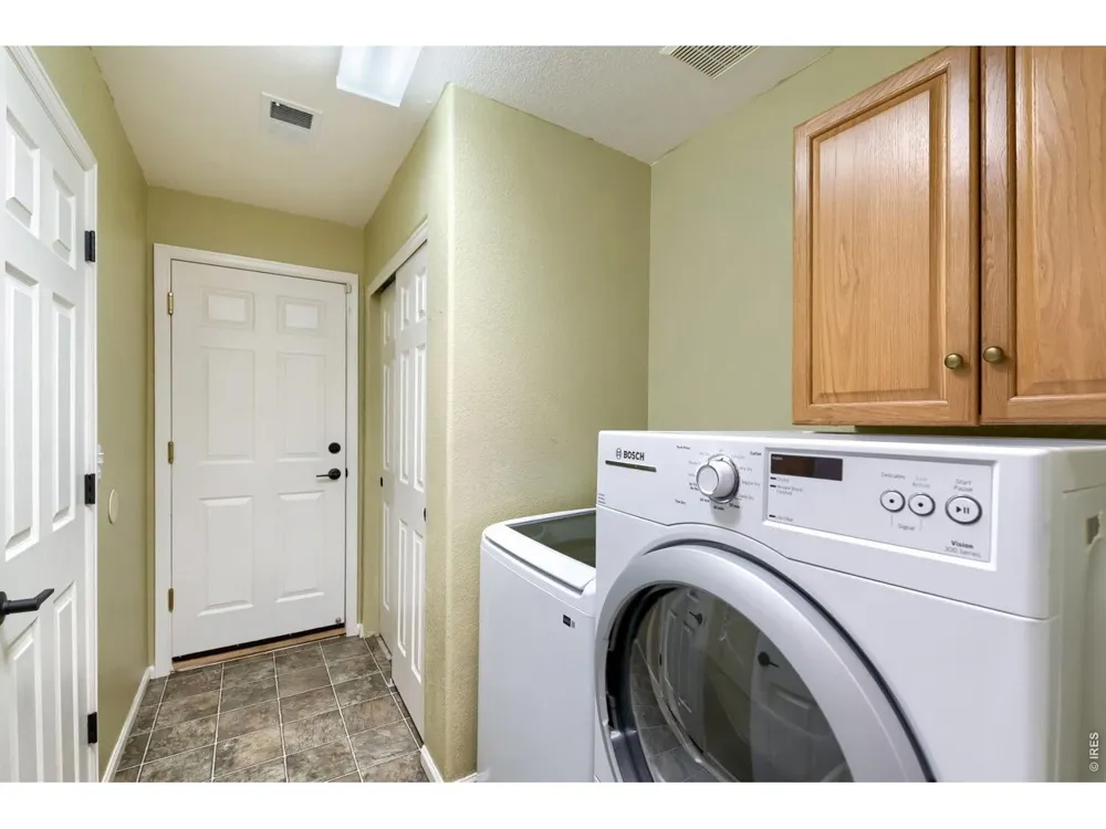 10488 Mobile Way Commerce City, CO 80022