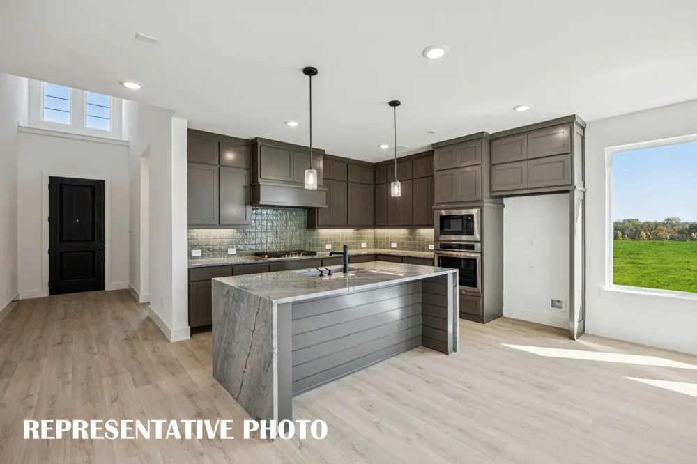 1809 Vetiver Glow Drive Celina, TX 75009