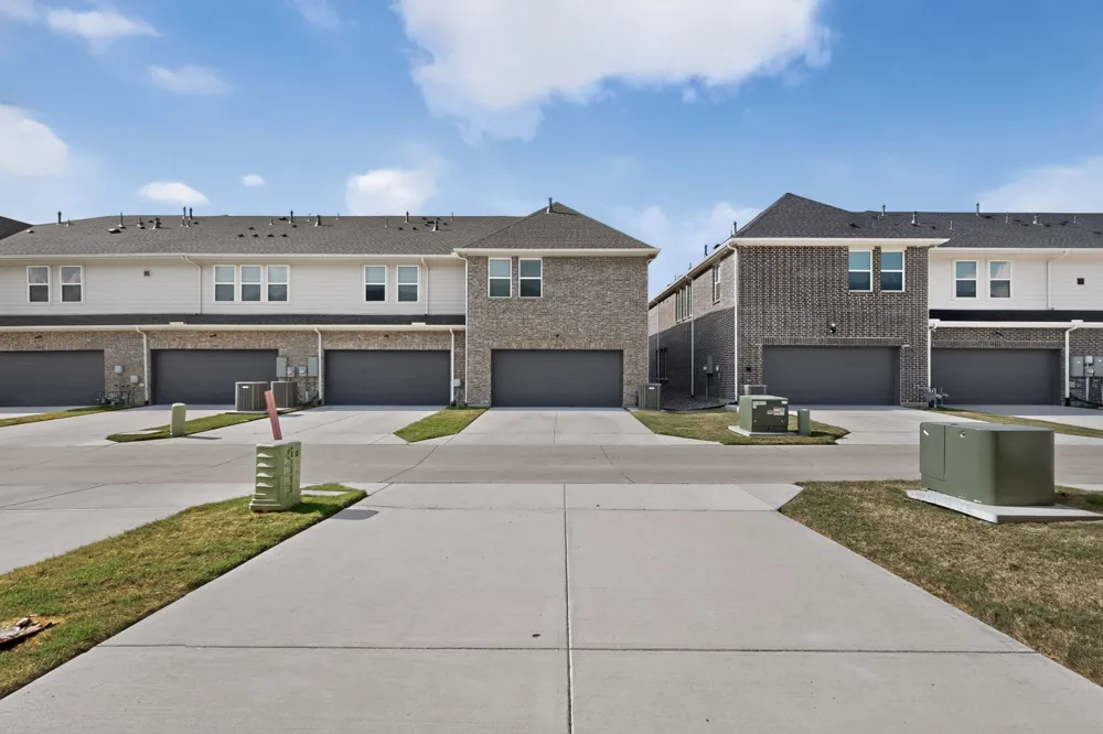 1032 Bristleleaf Way Allen, TX 75013