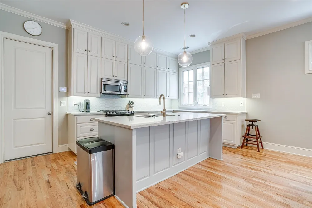 3727 W 4th Street Fort Worth, TX 76107