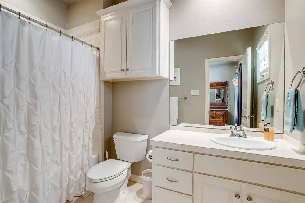 3727 W 4th Street Fort Worth, TX 76107