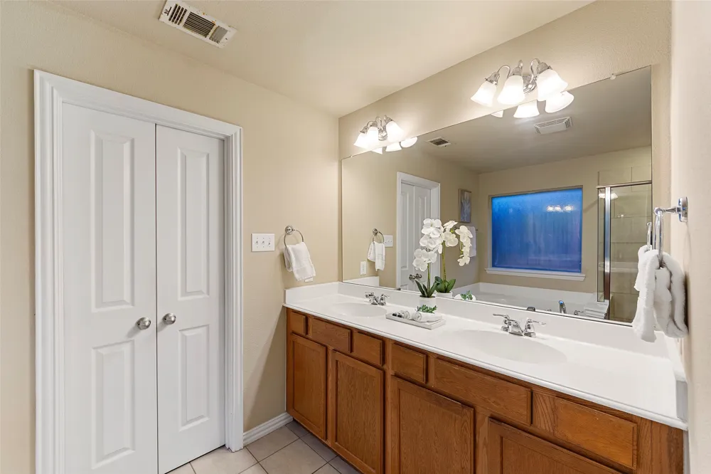 1117 Villa Paloma Boulevard Little Elm, TX 75068