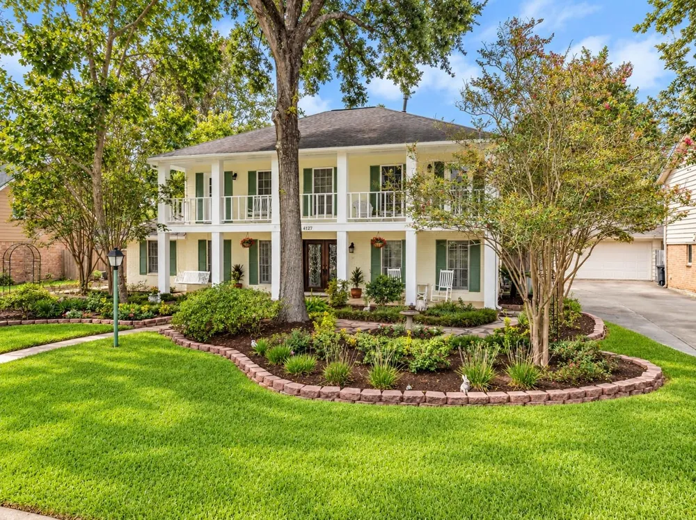 4127 Manorfield Drive Seabrook, TX 77586