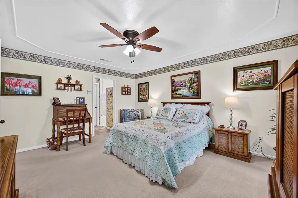 4127 Manorfield Drive Seabrook, TX 77586