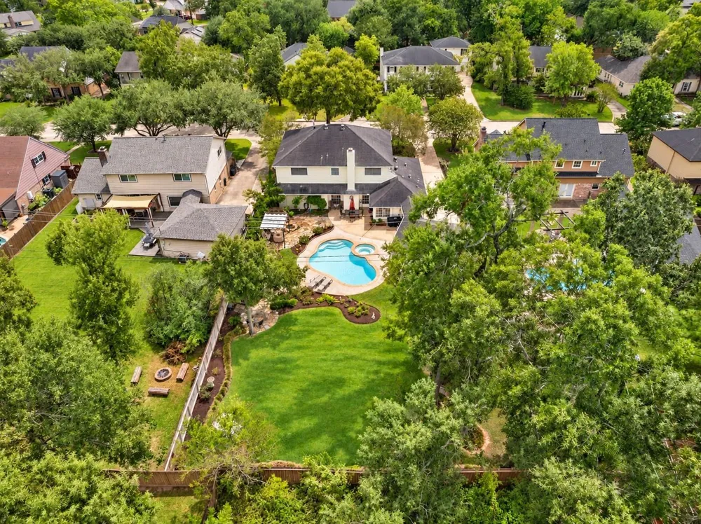 4127 Manorfield Drive Seabrook, TX 77586
