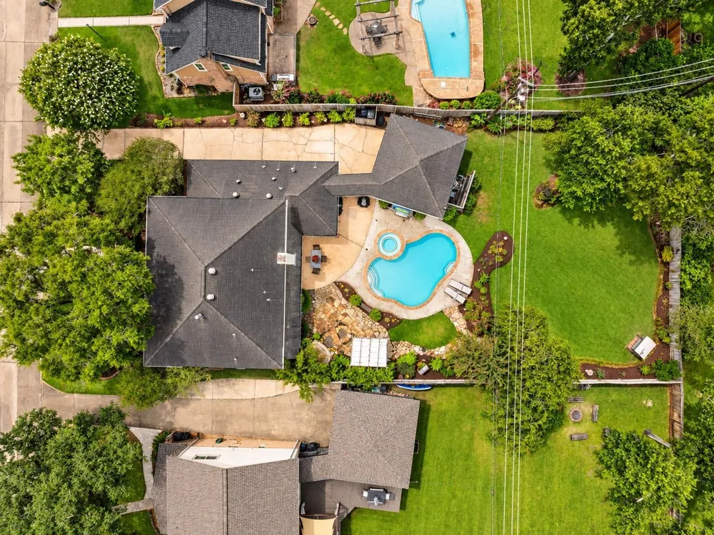 4127 Manorfield Drive Seabrook, TX 77586