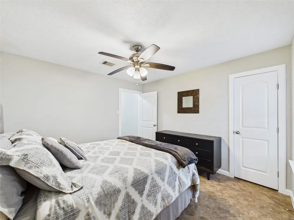 9022 Barracuda Drive Texas City, TX 77591
