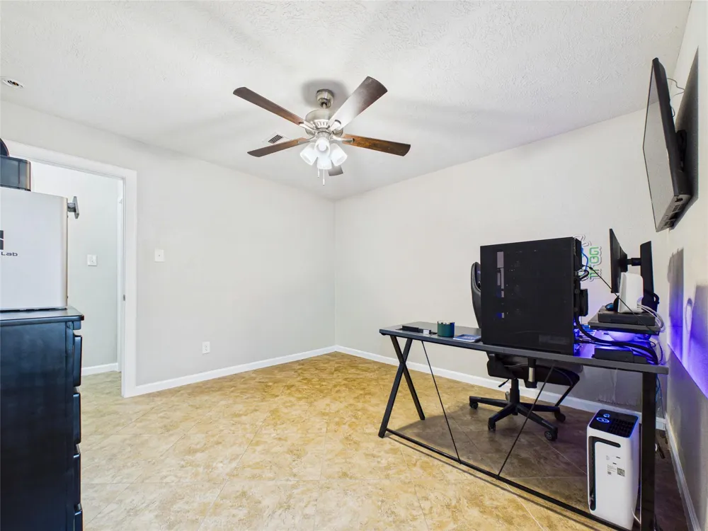 9022 Barracuda Drive Texas City, TX 77591