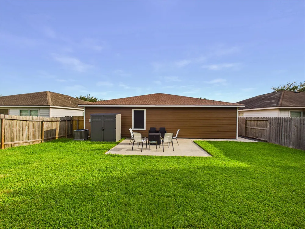 9022 Barracuda Drive Texas City, TX 77591