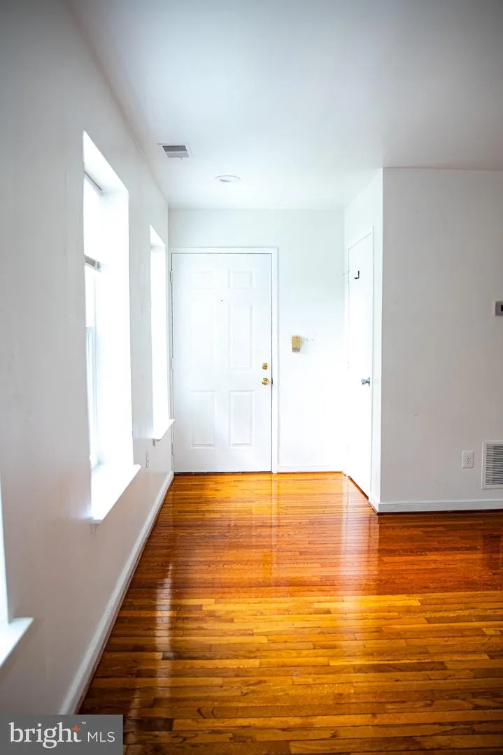 3708 GRANT PLACE NE #B Washington, DC 20019