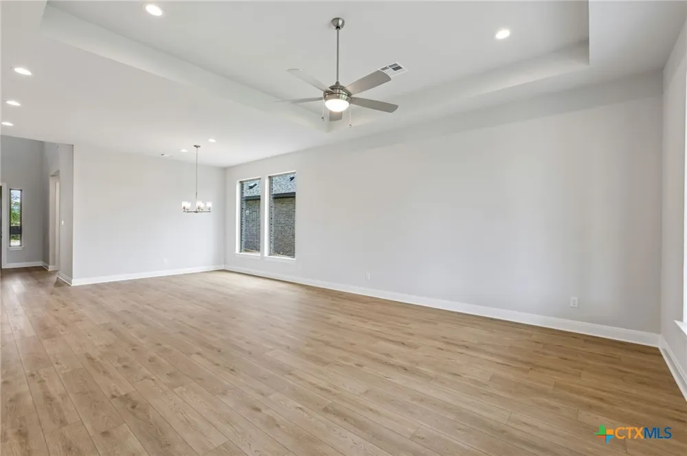 214 Prickly Poppy Loop Kyle, TX 78640