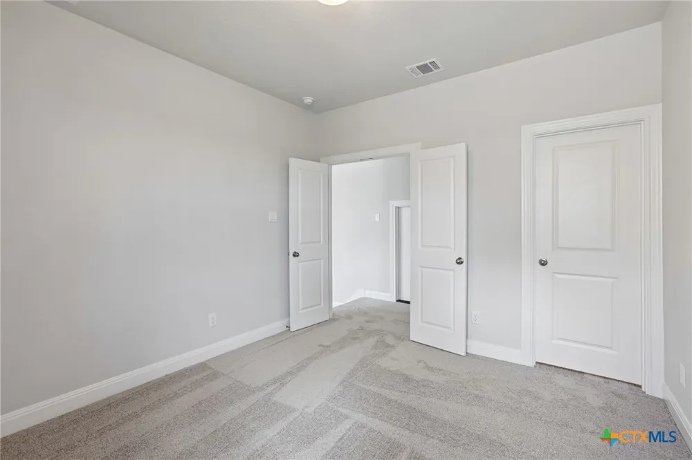 214 Prickly Poppy Loop Kyle, TX 78640