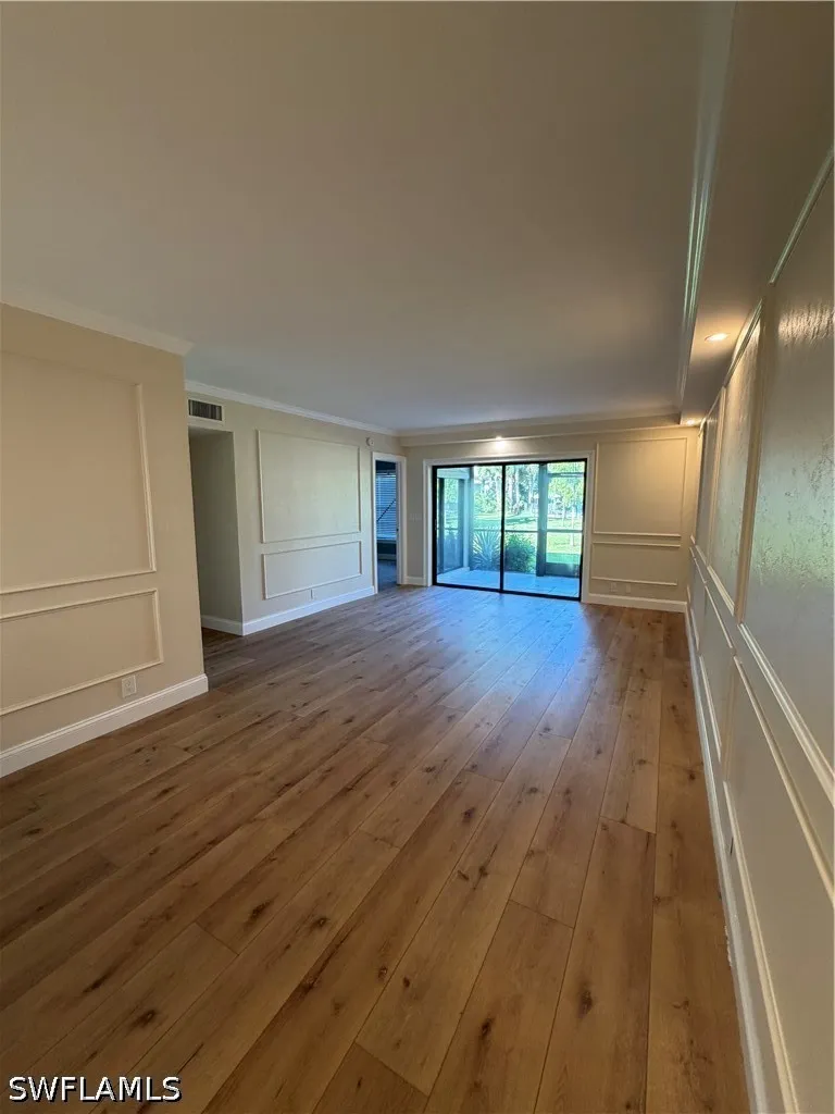 Courtyard Way #104 Naples, FL 34112