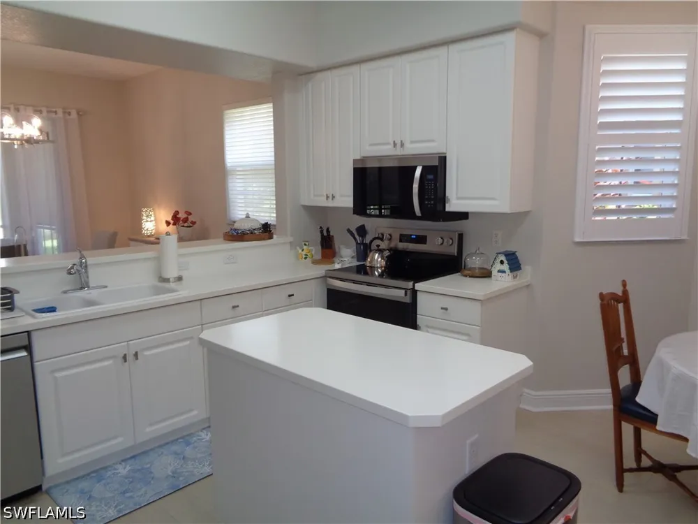 Vintage Reserve Lane #B Naples, FL 34119