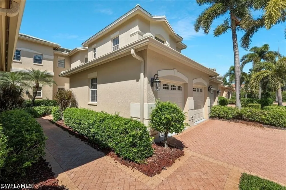 Vintage Reserve Lane #B Naples, FL 34119