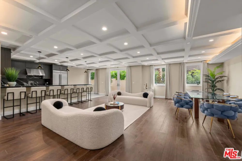 1825 Pandora Avenue #102 Los Angeles, CA 90025