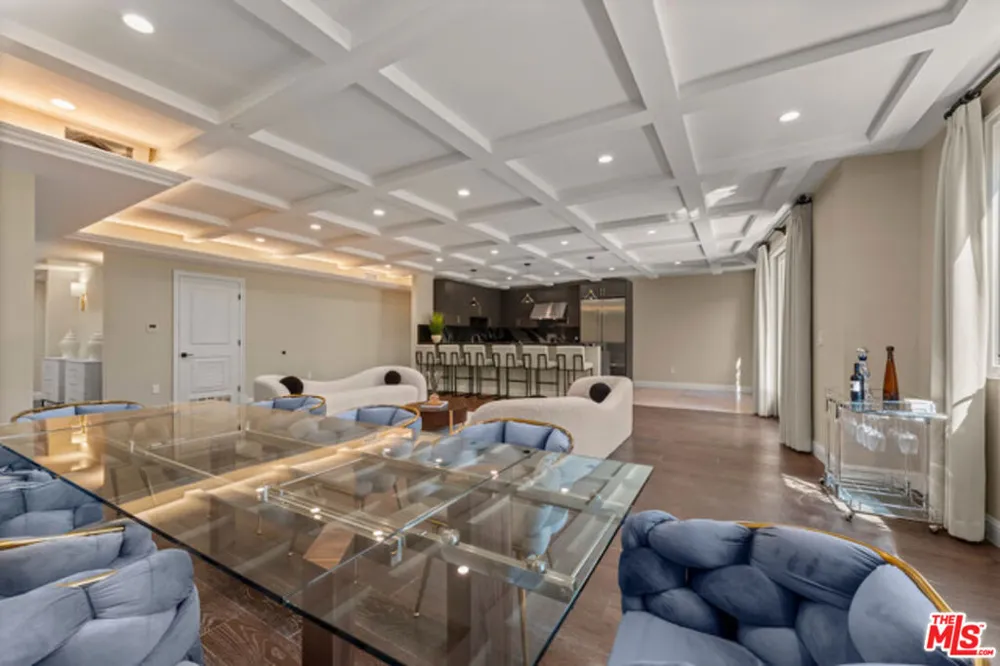 1825 Pandora Avenue #102 Los Angeles, CA 90025