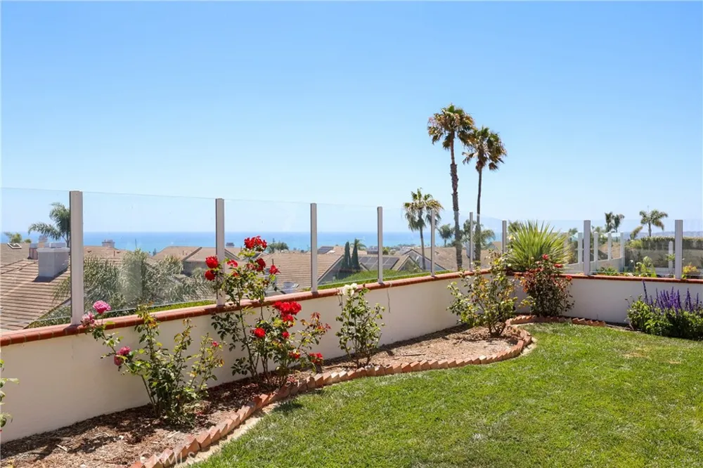 2121 Via Aguila San Clemente, CA 92673