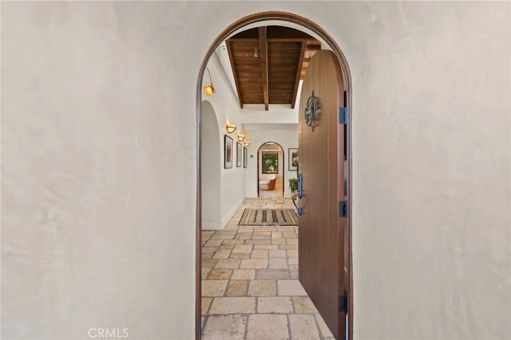 616 Virginia Park Drive Laguna Beach, CA 92651