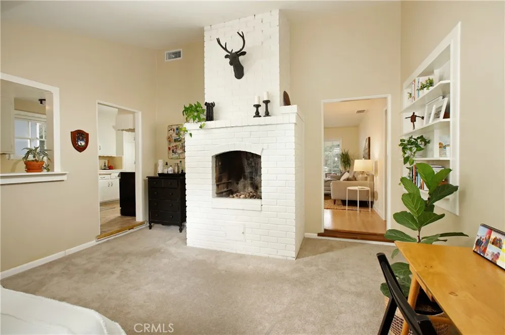 3213 Park Vista Drive Glendale, CA 91214