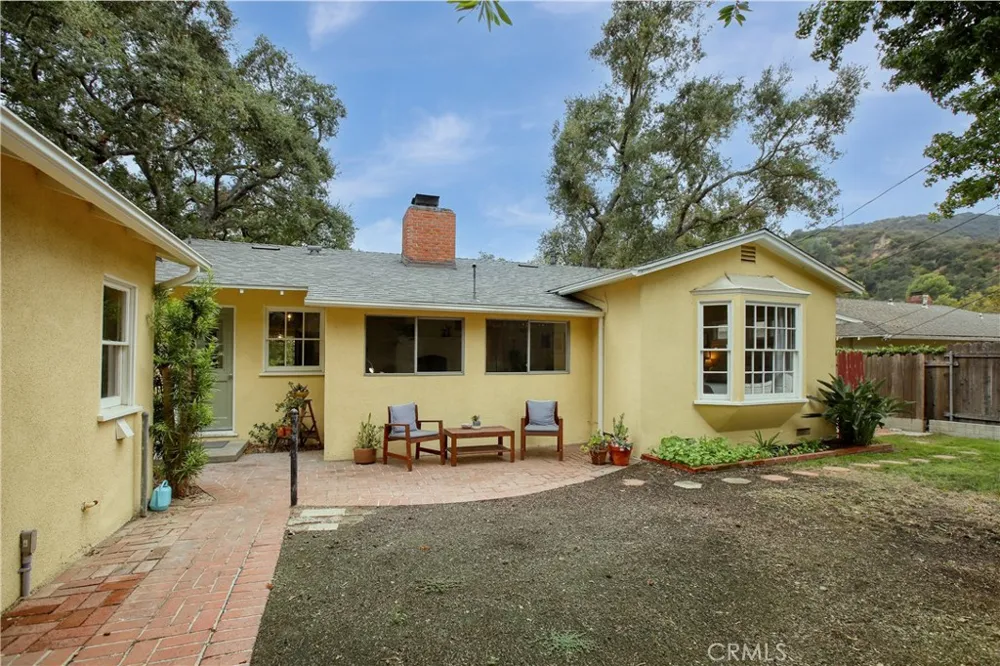 3213 Park Vista Drive Glendale, CA 91214