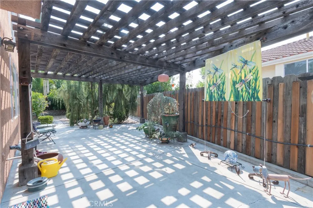 112 Encanto Paso Robles, CA 93446