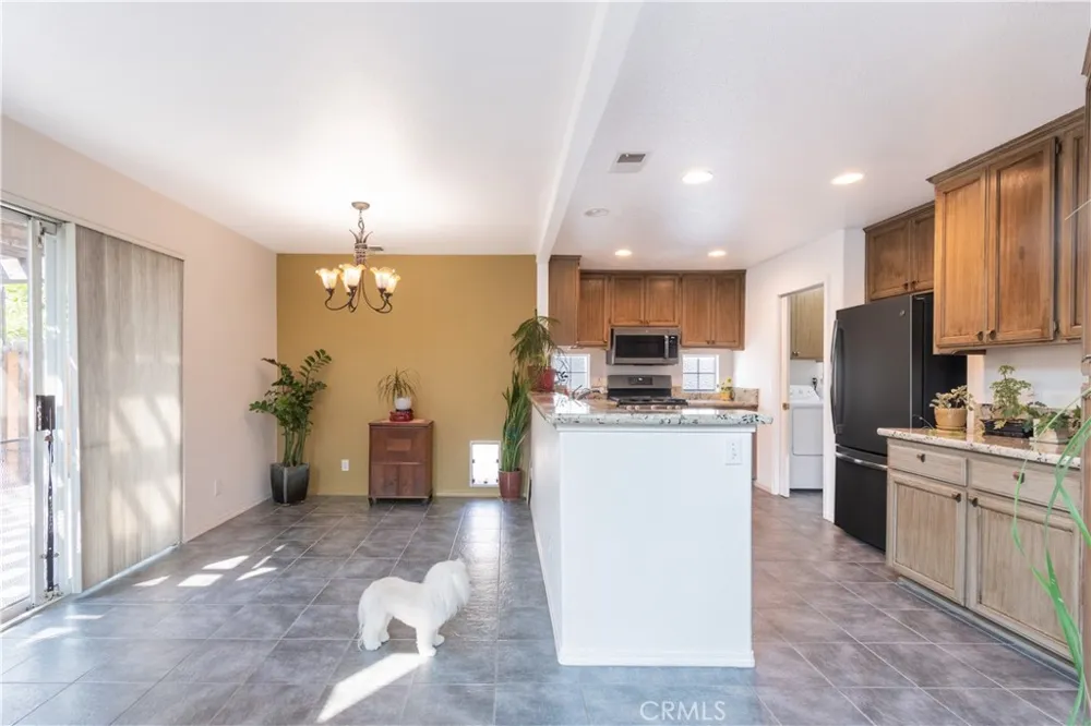 112 Encanto Paso Robles, CA 93446