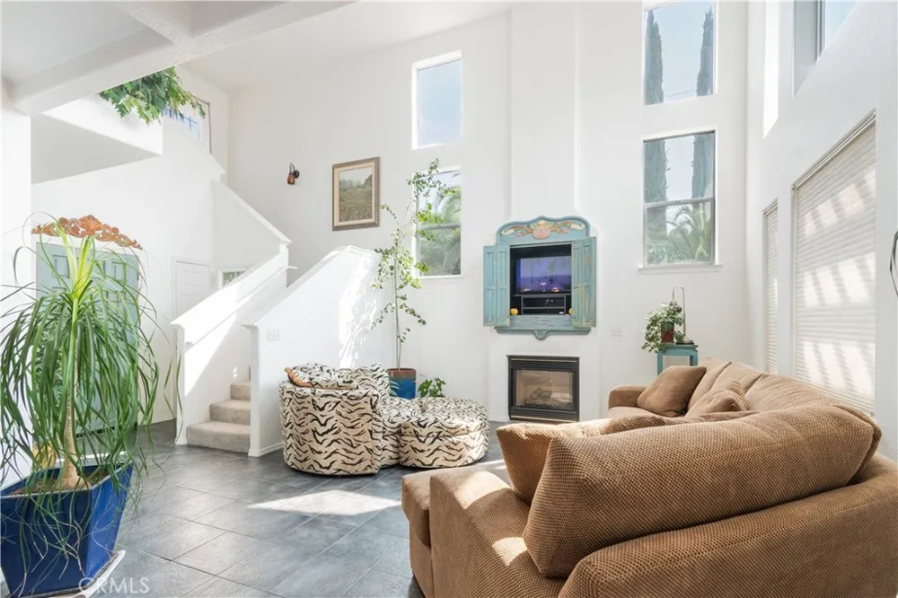 112 Encanto Paso Robles, CA 93446