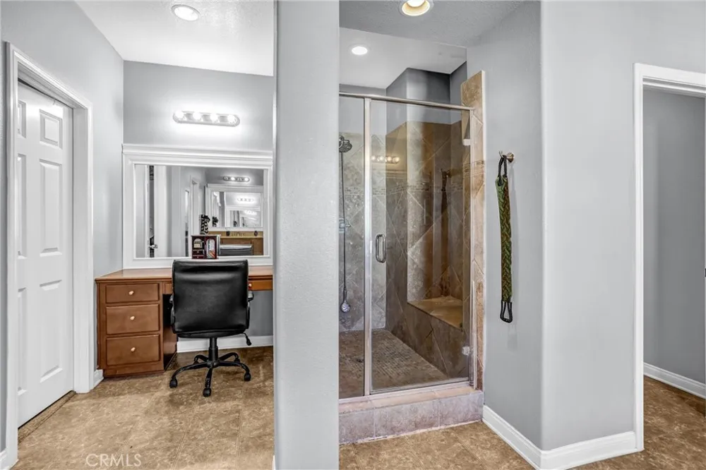 5559 Scharf Fontana, CA 92336